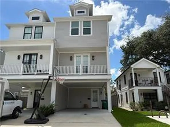 122 Labarre Dr, Metairie, LA 70001