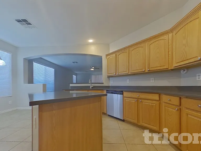 10114 W Payson Rd — Photo 5