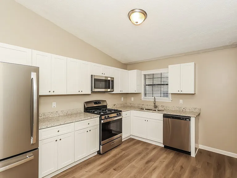 6405 Beethoven Cir — Photo 7