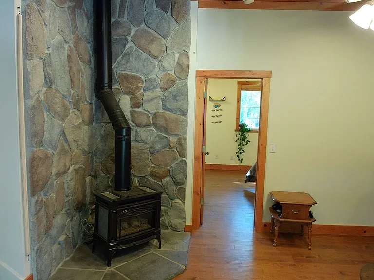 996 Thrushwood Dr — Photo 19