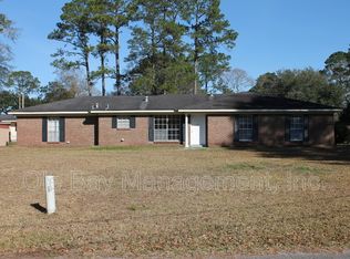 24 Bethel Forest Dr S, Saraland, AL 36571