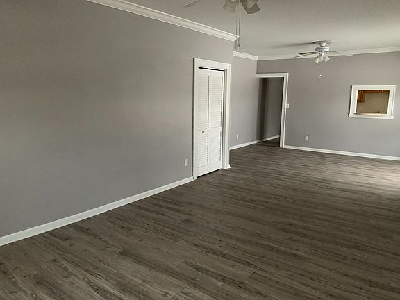 4th image of 3718 W 159th St #4