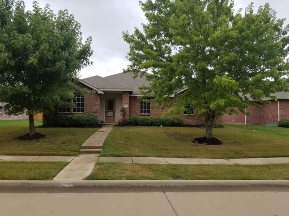 3008 Lake Vista Dr