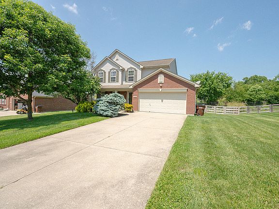 3rd image of 10562 Williamswoods Dr