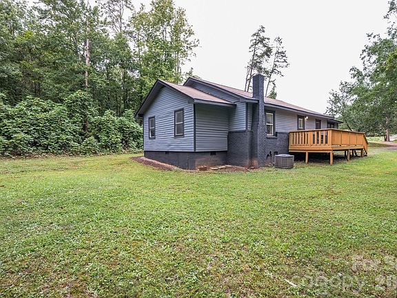 5th image of 1180 Piney Ridge Rd