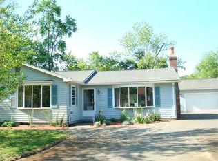 85 Beeler Ave, Chicopee, MA 01020