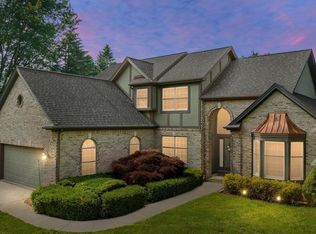 3930 Bald Eagle Lake Rd, Holly, MI 48442