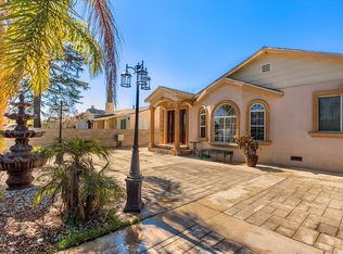 6335 Simpson Ave, North Hollywood, CA 91606