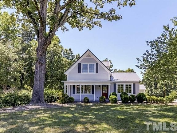 2nd image of 2807 Rocky Run Ln