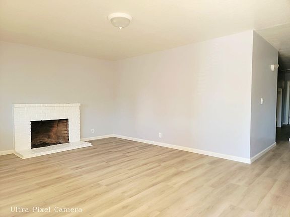 2nd image of 1004 Sinbad Ave