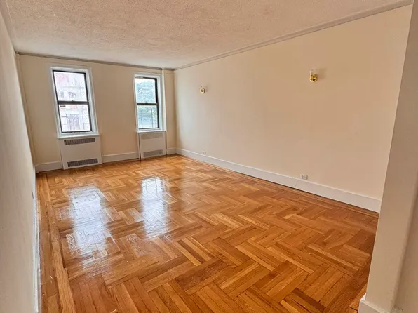 4755 White Plains Road image 1 of 5