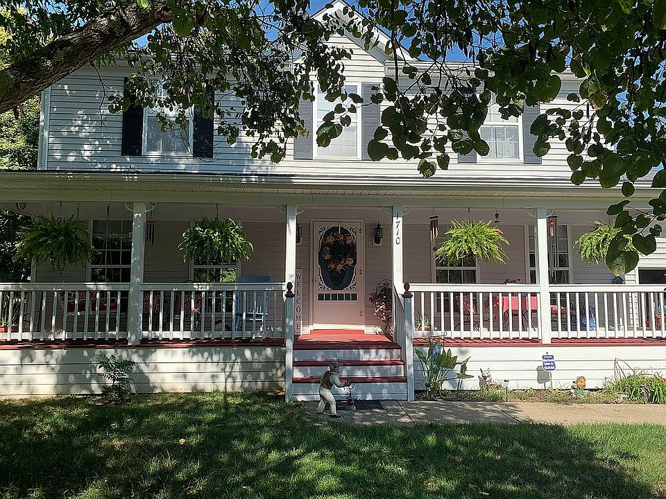 1st image of 1710 Lucas Rd