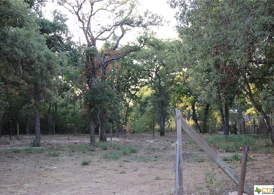 1st image of 310 Maldonado Ln