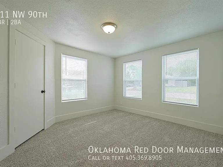 411 NW 90th St — Photo 5