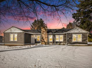 975 Port Sheldon St, Jenison, MI 49428