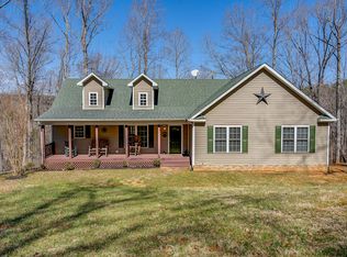 117 Charmwood Cir, Moneta, VA 24121