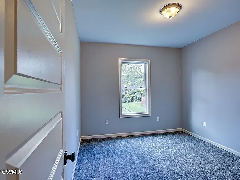 216 Saint Anthony St — Photo 16