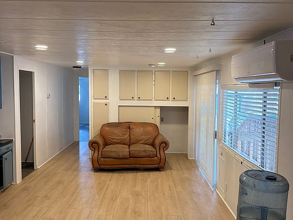 3rd image of 831 E Date Ave APT A