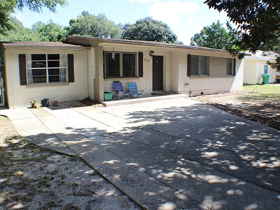3rd image of 229 Forest Dr