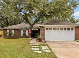 5866 Woodridge Oaks, San Antonio, TX 78249