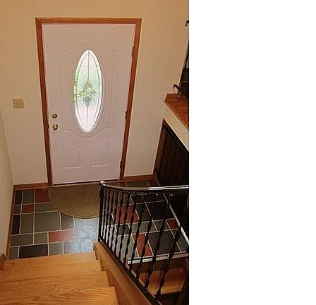 3rd image of 104 Canterbury Dr
