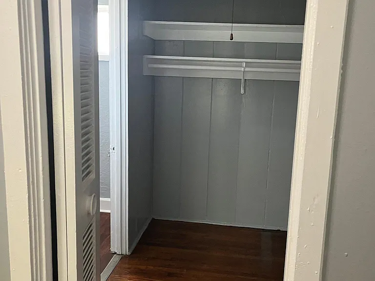 3810 Driscoll St #6 — Photo 8