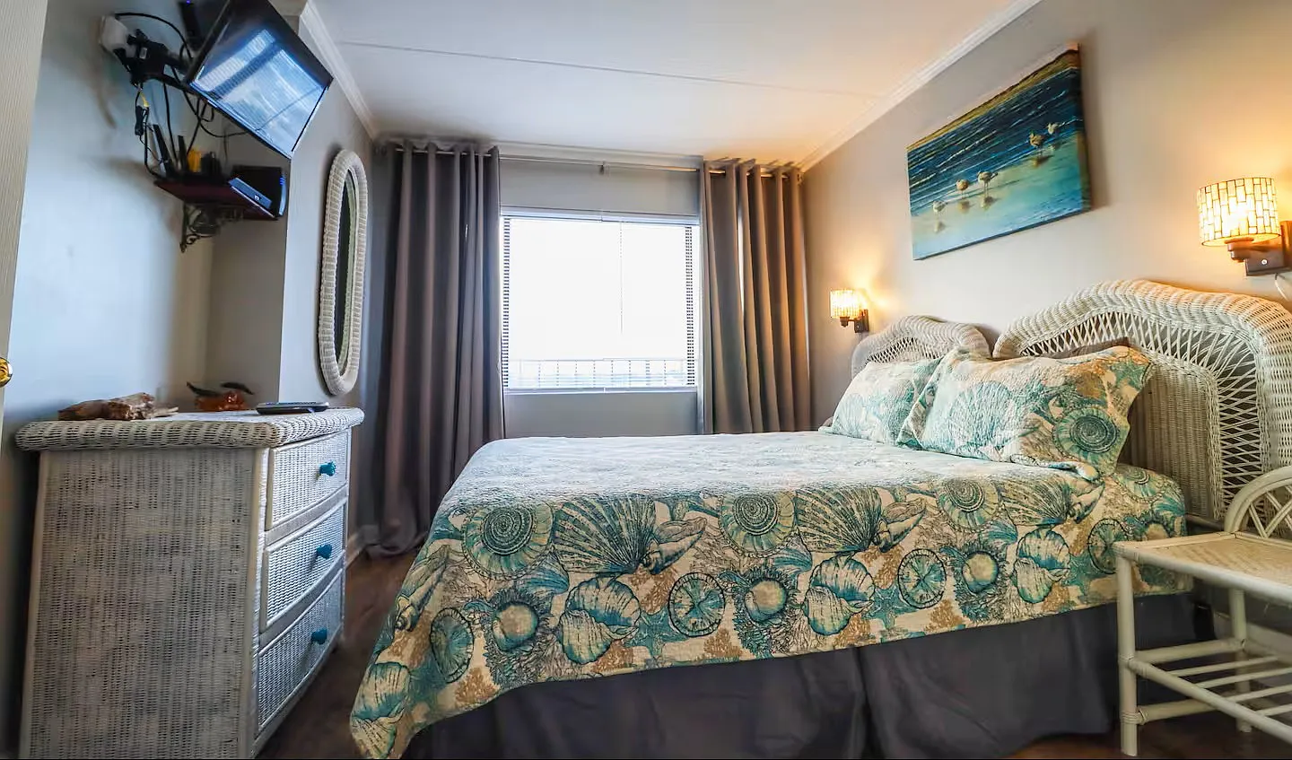 2 bed, 784 sqft, $1,800 — Photo 3