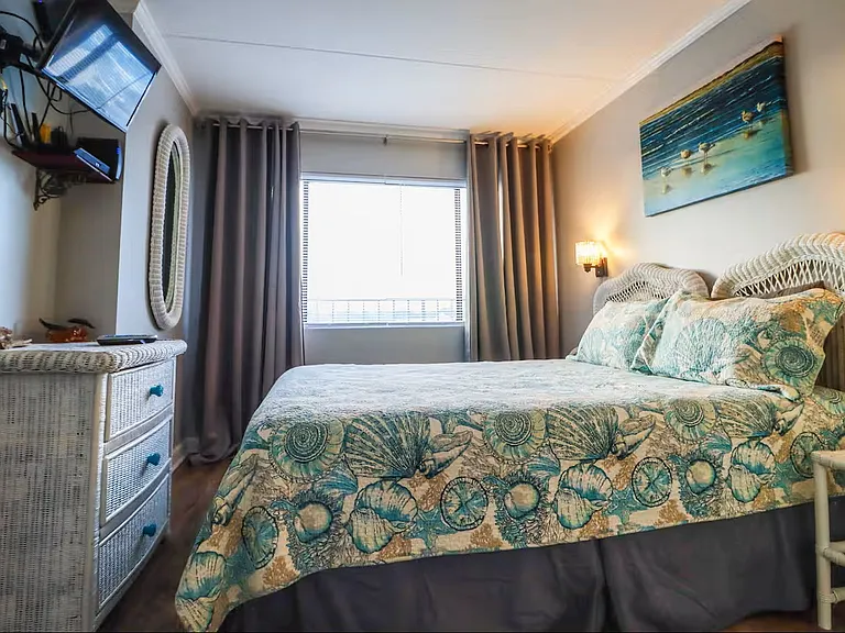 222 Carolina Beach Ave N #303 — Photo 3