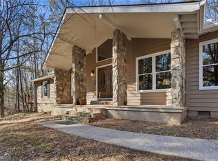 505 Periwinkle Dr, Roswell, GA 30075