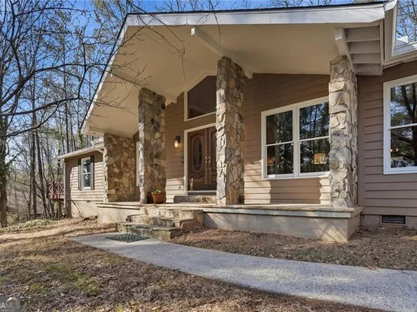 505 Periwinkle Dr, Roswell, GA 30075