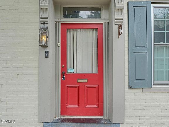 4th image of 530 Market St