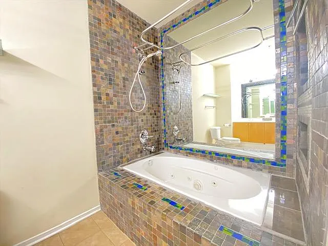 130 S Canal St #804 — Photo 18