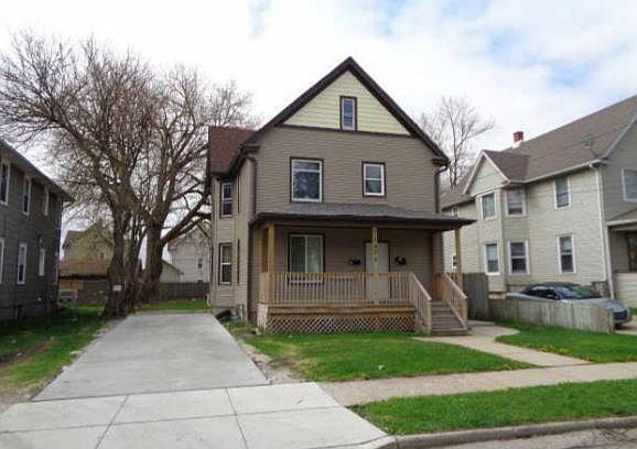 2nd image of 1605 61st St