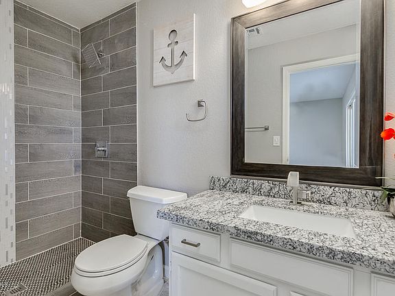 3rd image of 8608 W Diana Ave