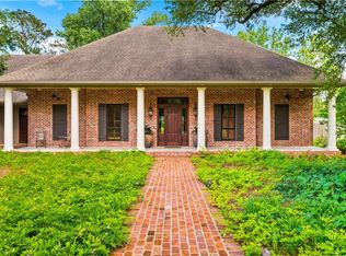5815 Cherokee Ln, Alexandria, LA 71301