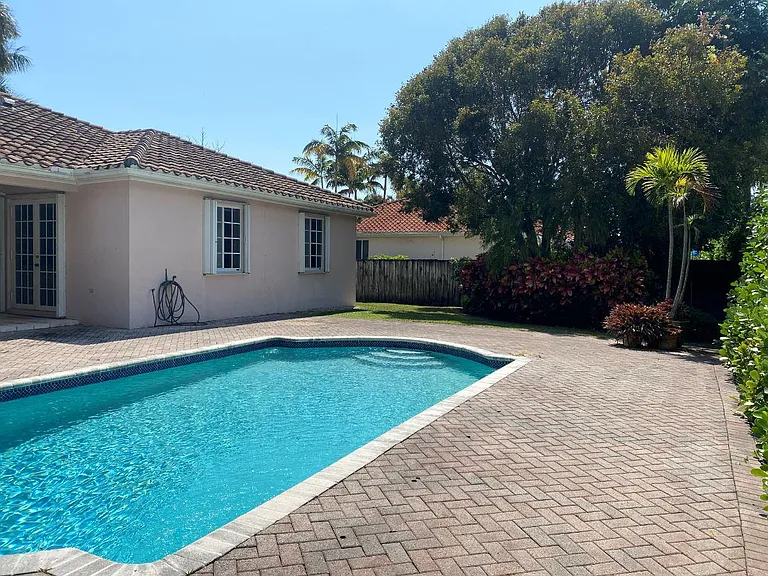 House back florida room