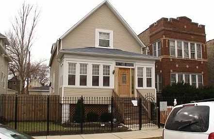 2nd image of 1514 N Leclaire Ave