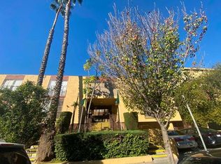 133 S Mariposa Ave, Los Angeles, CA 90004