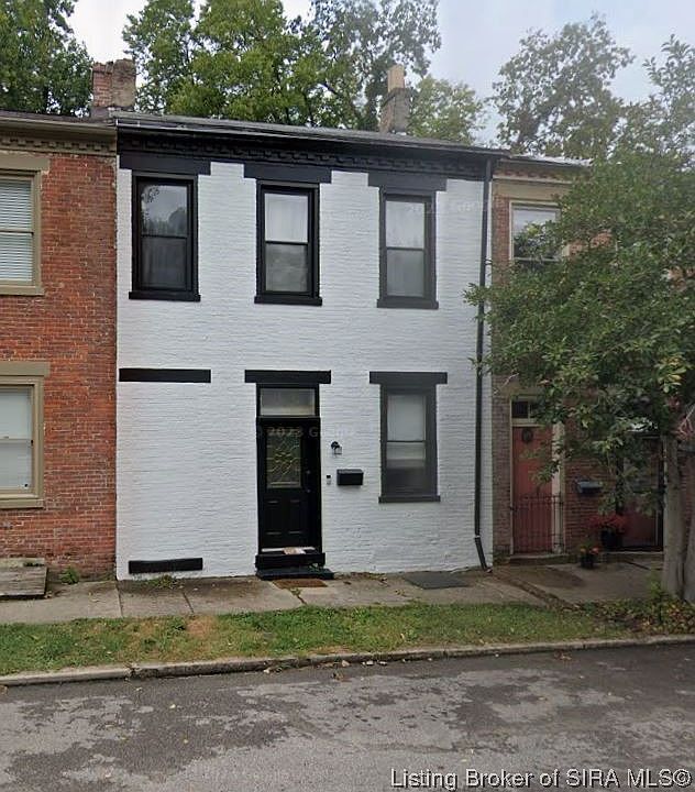 1st image of 715 walnut Street