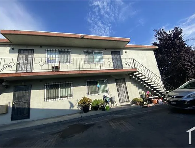Thumbnail 8