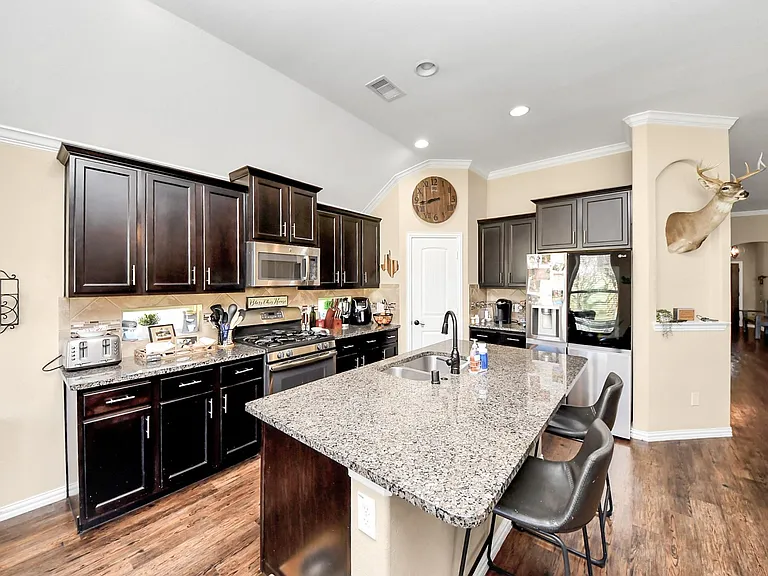 7502 Simpson Springs Ln — Photo 21