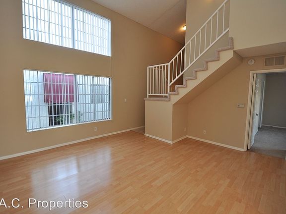 4th image of 11416 Albers St APT 203