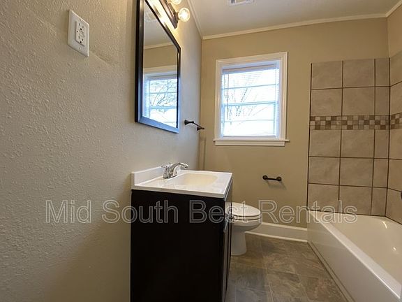 4th image of 2311 Alameda Ave