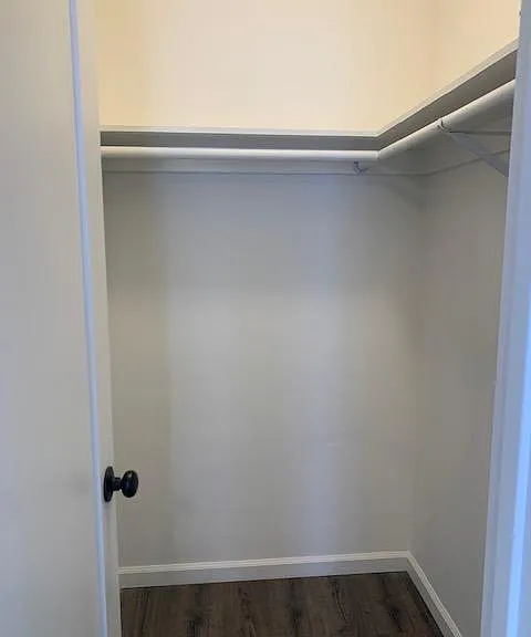 118 S Everett St #17 — Photo 5