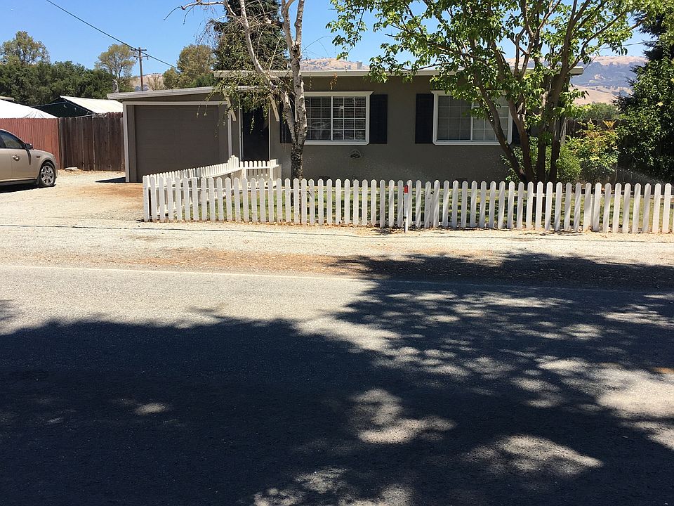 1st image of 13720 Colony Ave