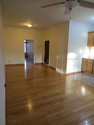 Rented by Block & Lot Real Estate | media 27