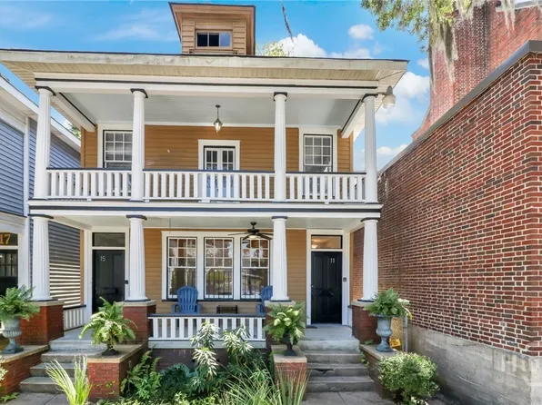 11 E 34th St, Savannah, GA 31401