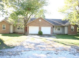 506 S Jefferson St #B, Diamond, MO 64840