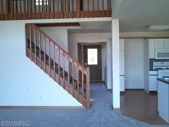 2nd image of 507 North SE