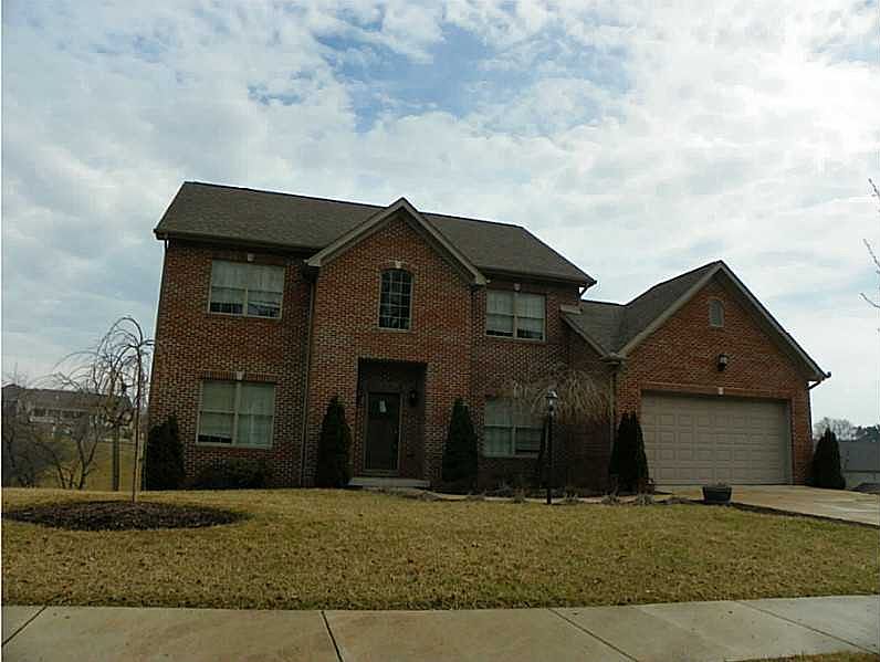 1st image of 206 Woodcrest Ct